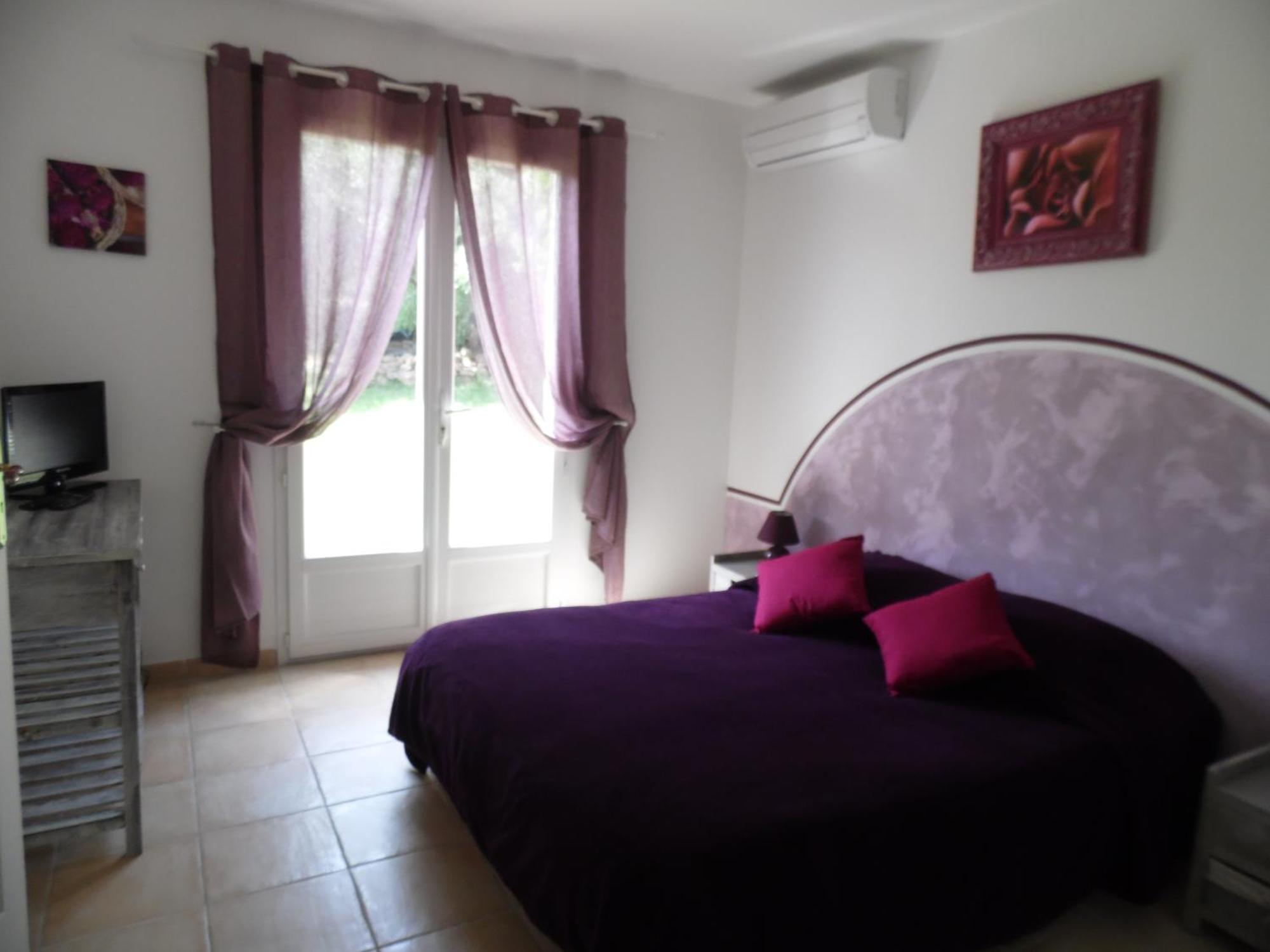 Locations Residence Rocca Rossa Palombaggia Classees 3 Etoiles 포르토베쉬오 외부 사진