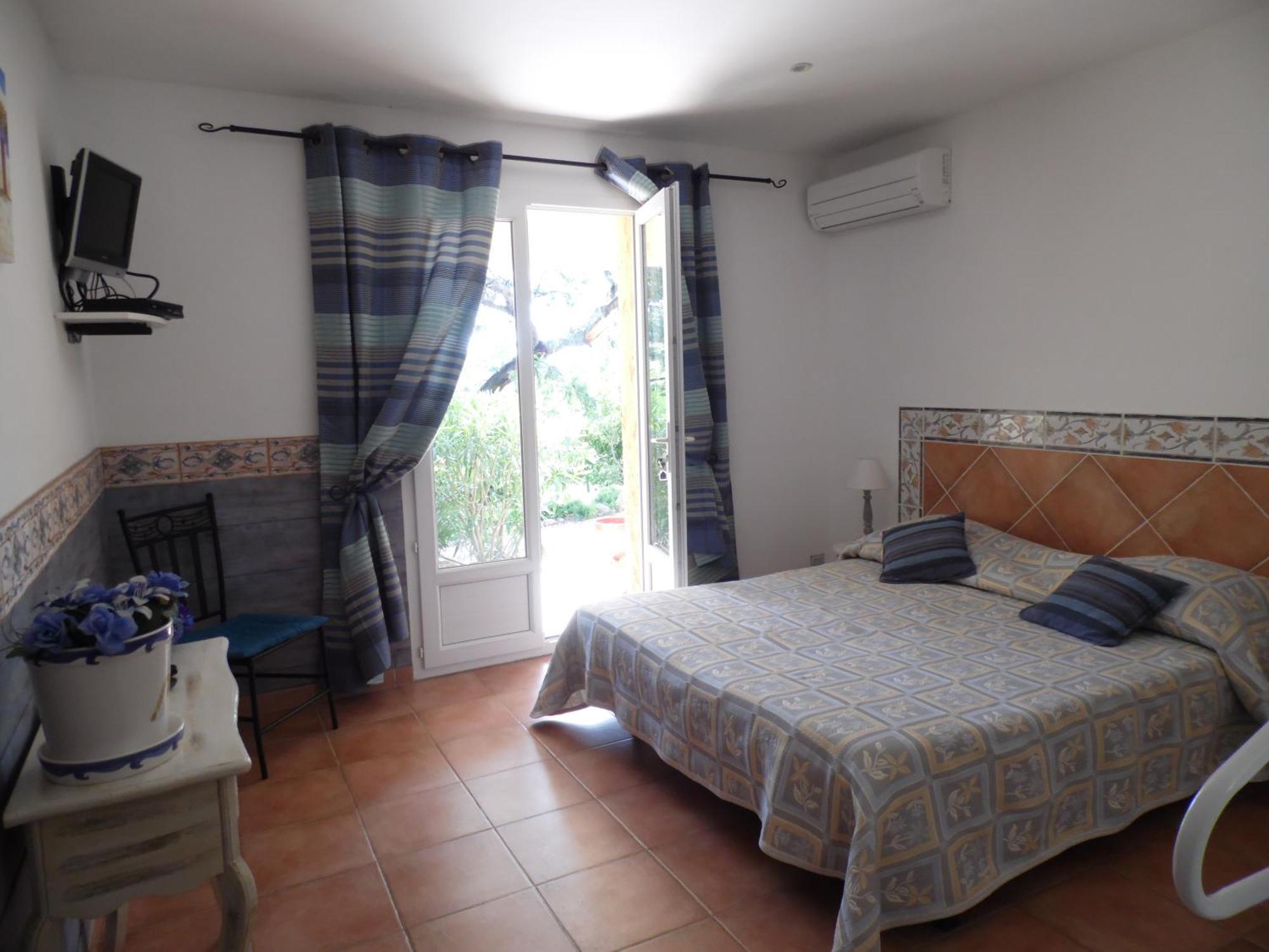 Locations Residence Rocca Rossa Palombaggia Classees 3 Etoiles 포르토베쉬오 외부 사진